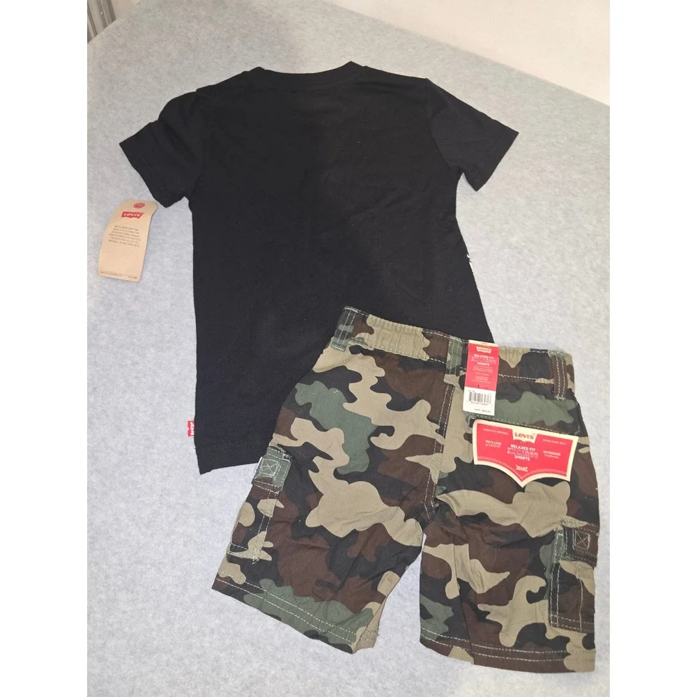 Levis Boys Motocross Graphic Tee and Camo Cargo Shorts 2pc Set NWT Size 4 6
